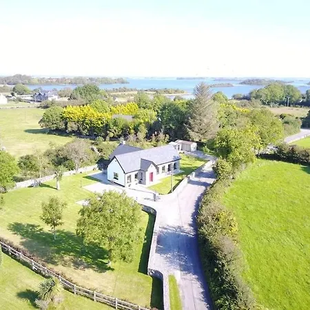 Beautiful Near Lough Corrib 度假居 *